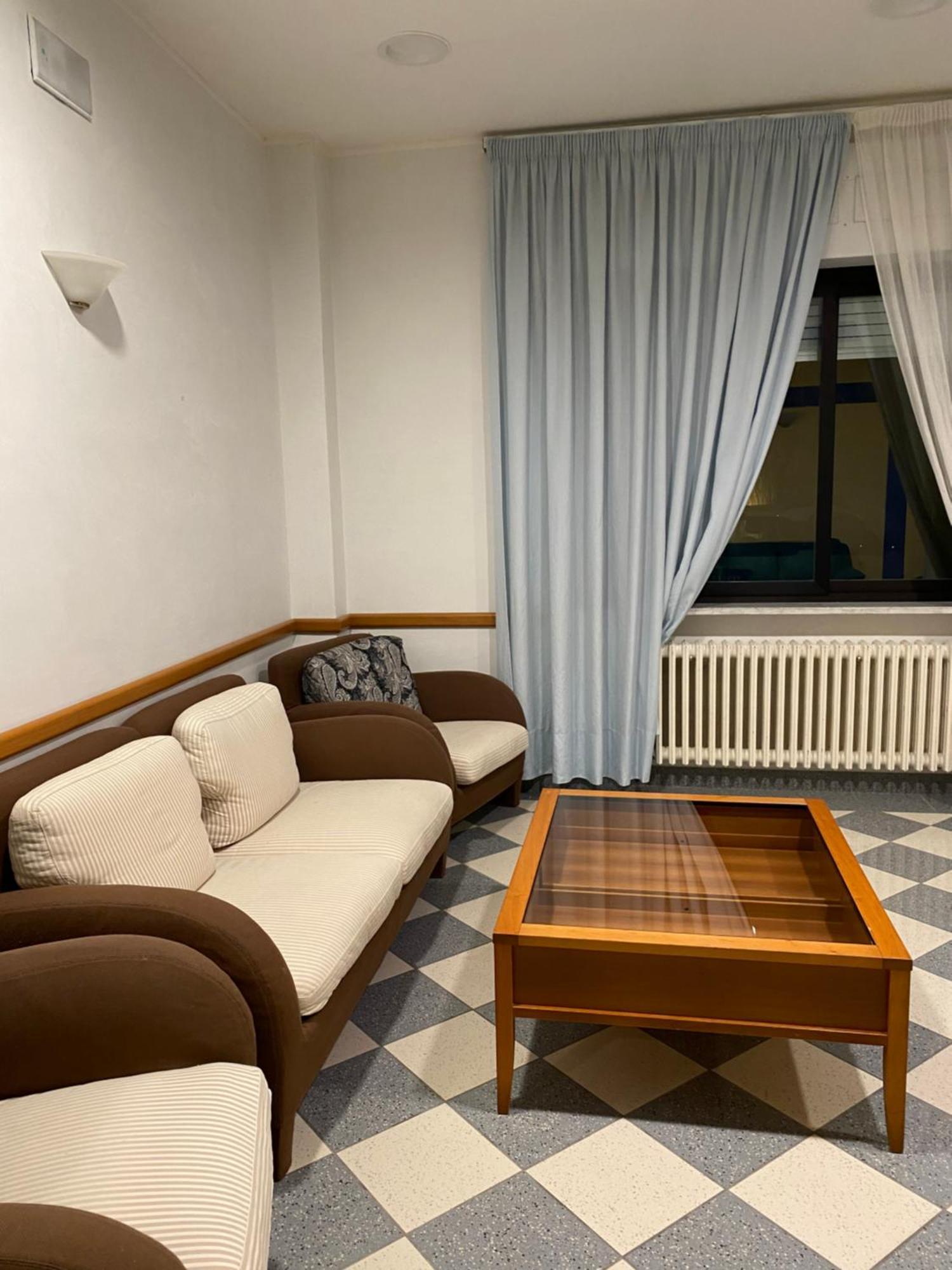 Hotel Ferrara Chianciano Terme Dış mekan fotoğraf