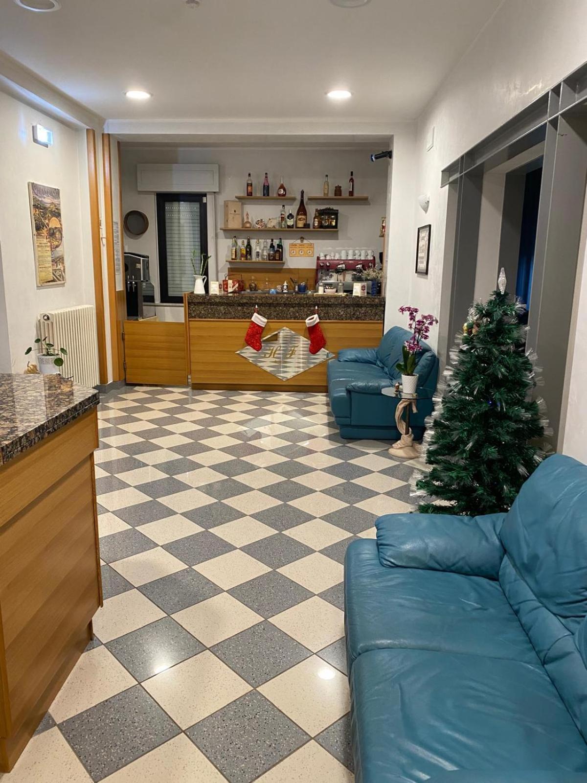 Hotel Ferrara Chianciano Terme Dış mekan fotoğraf